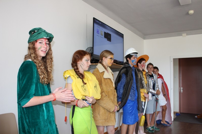 Village Camps International Summer Camp Leysin, Switzerland 2025-08-09 https://www.villagecamps.com/journals_admin/images/701-27-Language Grad (40).jpg